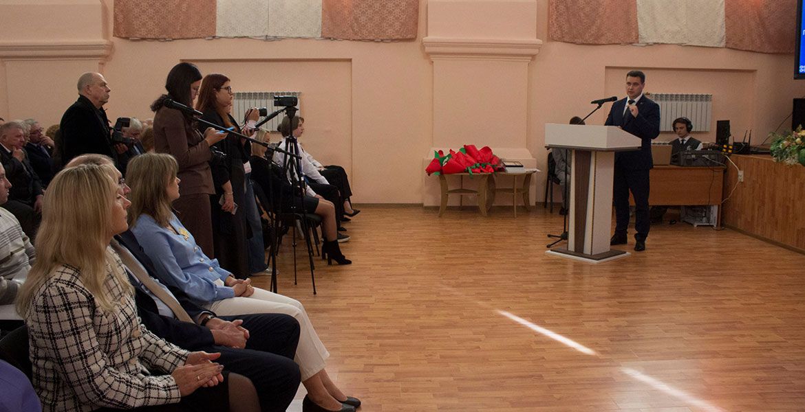 Сотрудники и магистранты факультета математики и естествознания приняли участие в юбилейной научно-практической конференции «IX лицейские чтения»